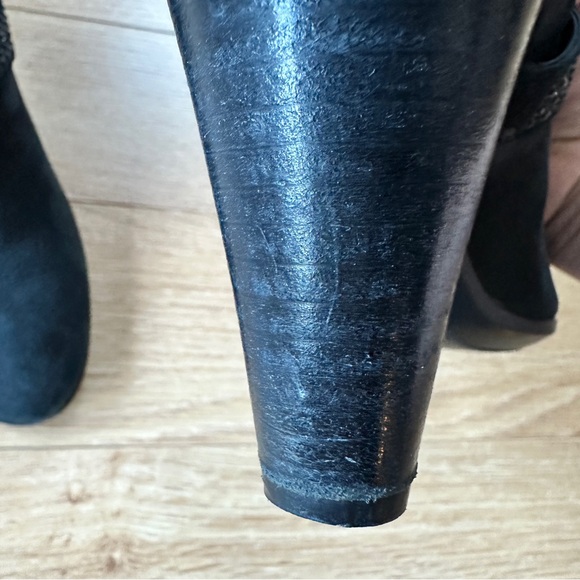Ecco black nubuck bootie. Size 9.5, like new. 4 inch stacked heel, comfortable - Picture 3 of 7
